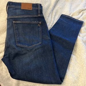 Madewell slim straight jeans size 32